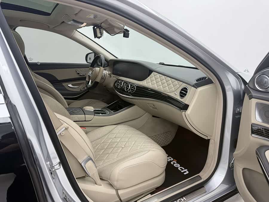 Maybach S Class 2019 #19 Maybach S Class 2019 car image #19