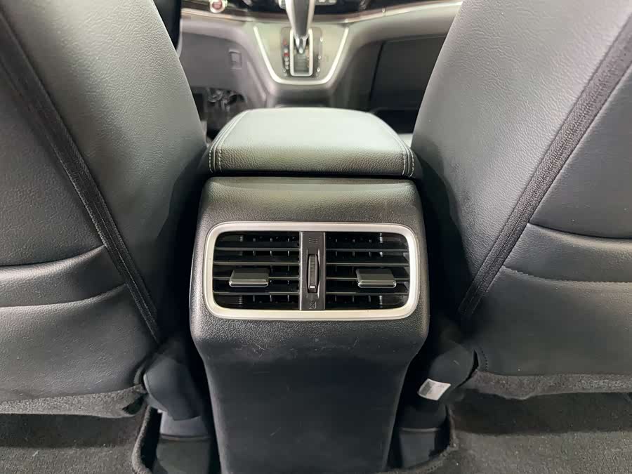 Honda CR-V 2016 #19 Honda CR-V 2016 car image #19