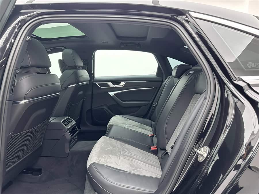 Audi A6L 2024 car image #19
