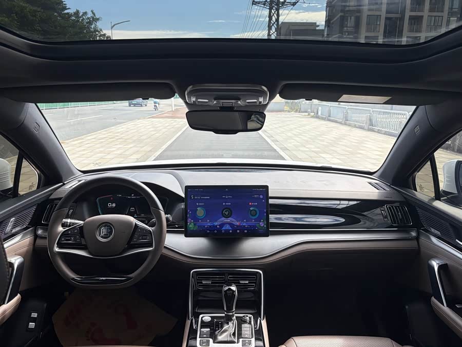 BYD Tang 2020 car image #19