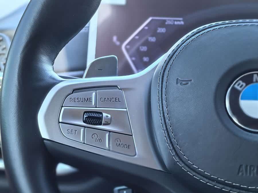 BMW X5 2024 car image #19