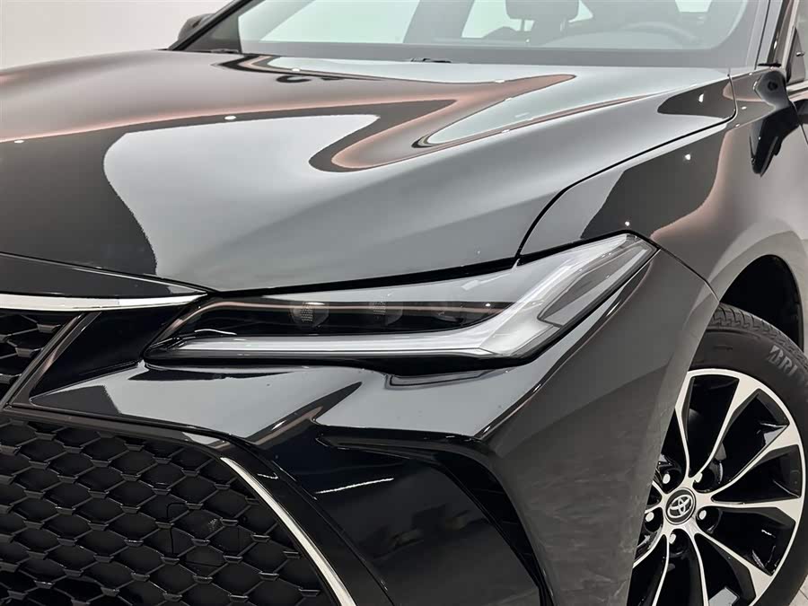 Toyota Avalon 2024 car image #19