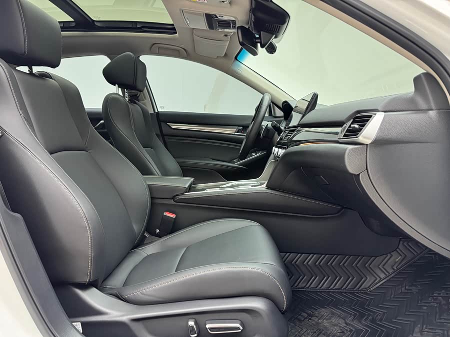 Honda Accord 2023 #19 Honda Accord 2023 car image #19