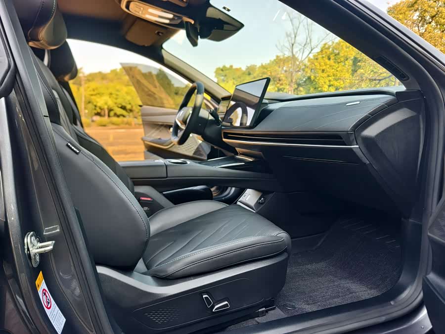 Deepal SL03 2024 #19 Deepal SL03 2024 car image #19