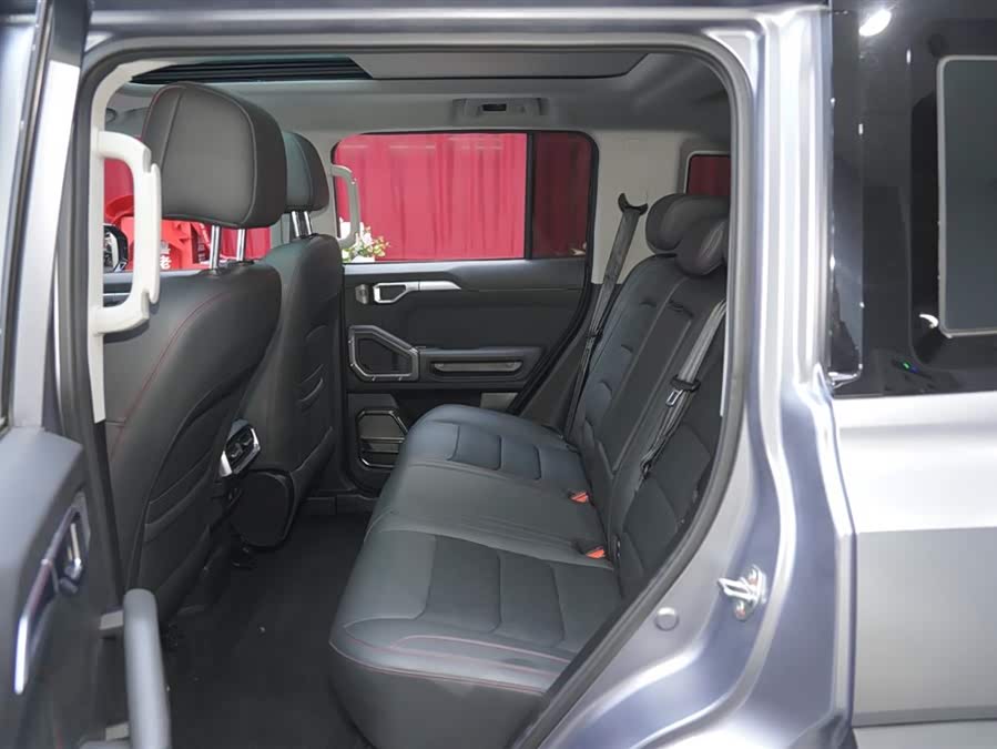 Jetour Traveller 2024 car image #19