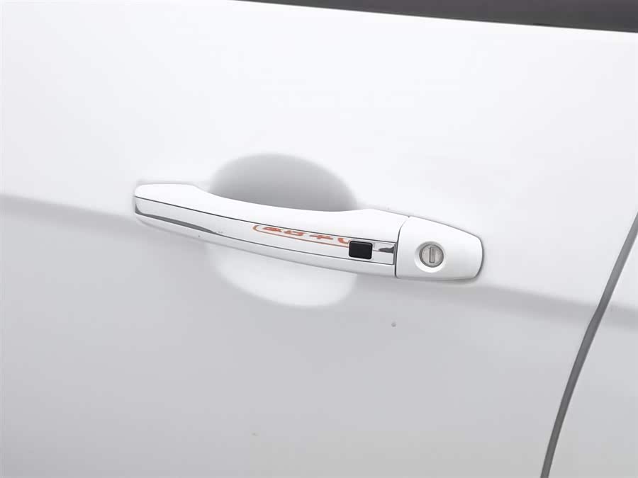 GEELY Emgrand 2018 car image #19