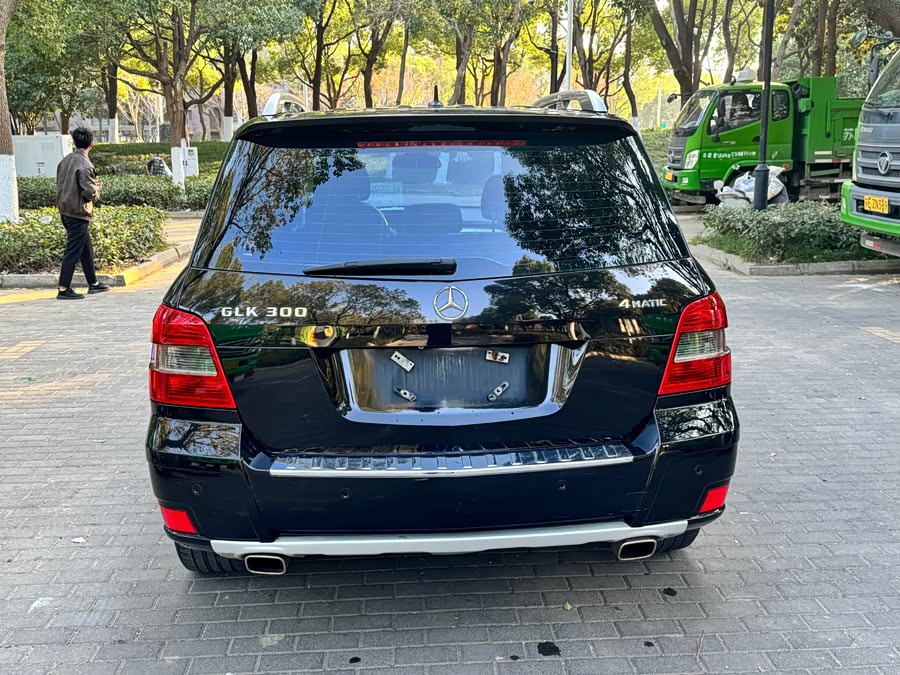 Mercedes-Benz GLK Class (Imported) 2011 car image #19