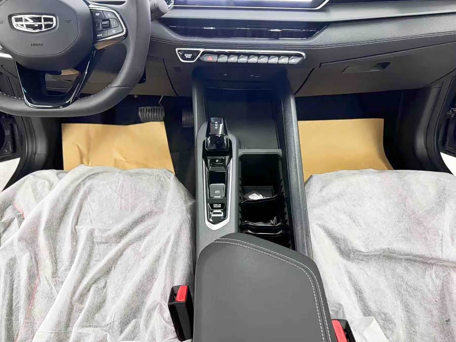 GEELY Binray 2025 car image #19