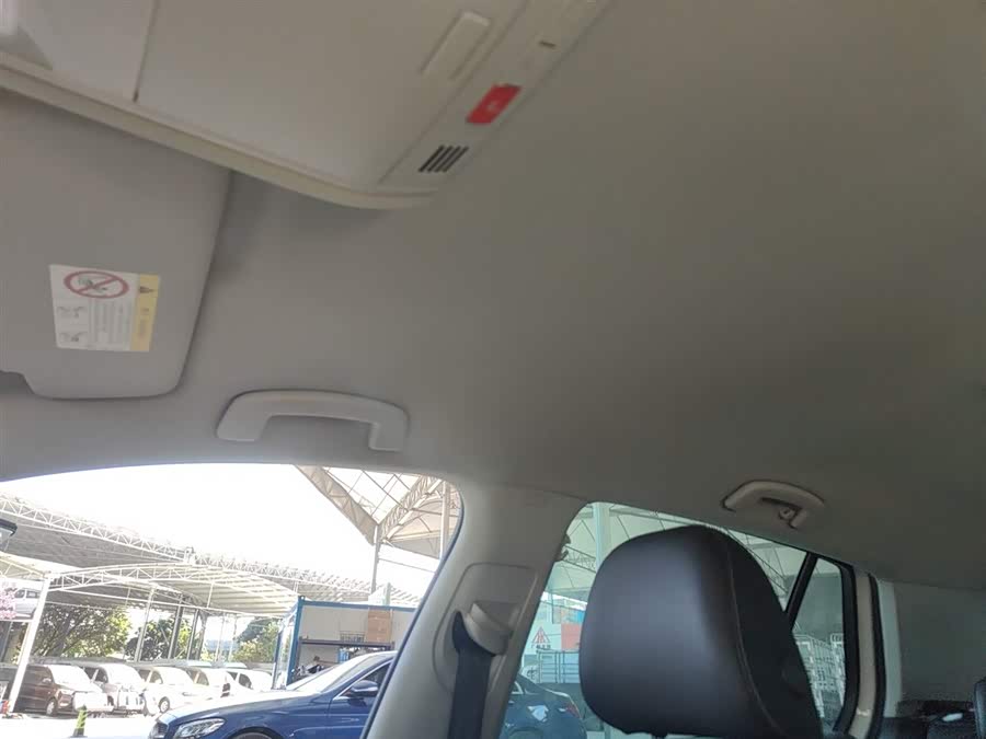 Volkswagen Golf New Energy (Imported) 2020 صورة سيارة #19