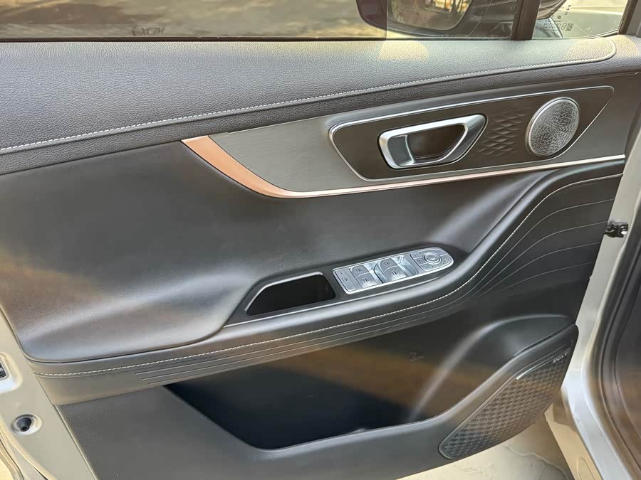 Chery Omoda 2022 car image #19