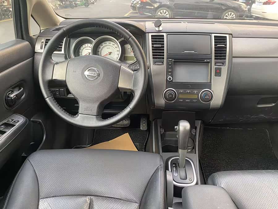 日产 骐达TIIDA 2010 汽车图片 #19