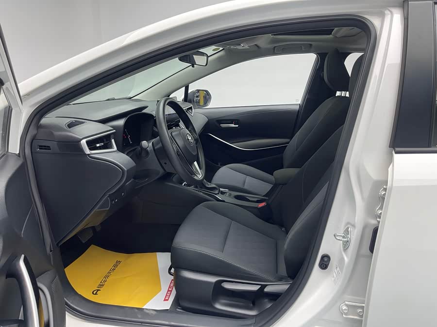 Toyota Corolla 2023 car image #19