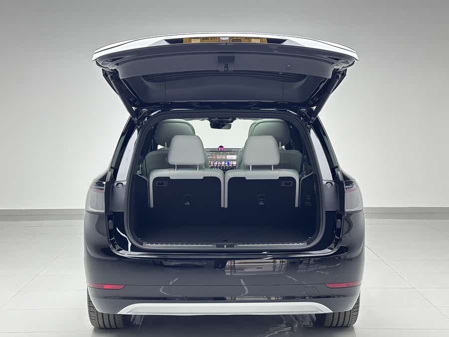 2025 #19 2025 car image #19