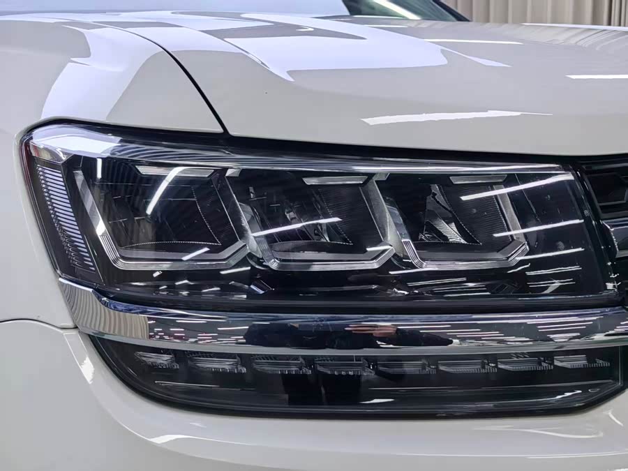 Volkswagen Tharu 2020 car image #19
