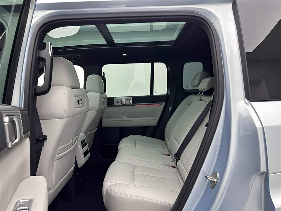 FangChengBao Tiger 7 2025 car image #19