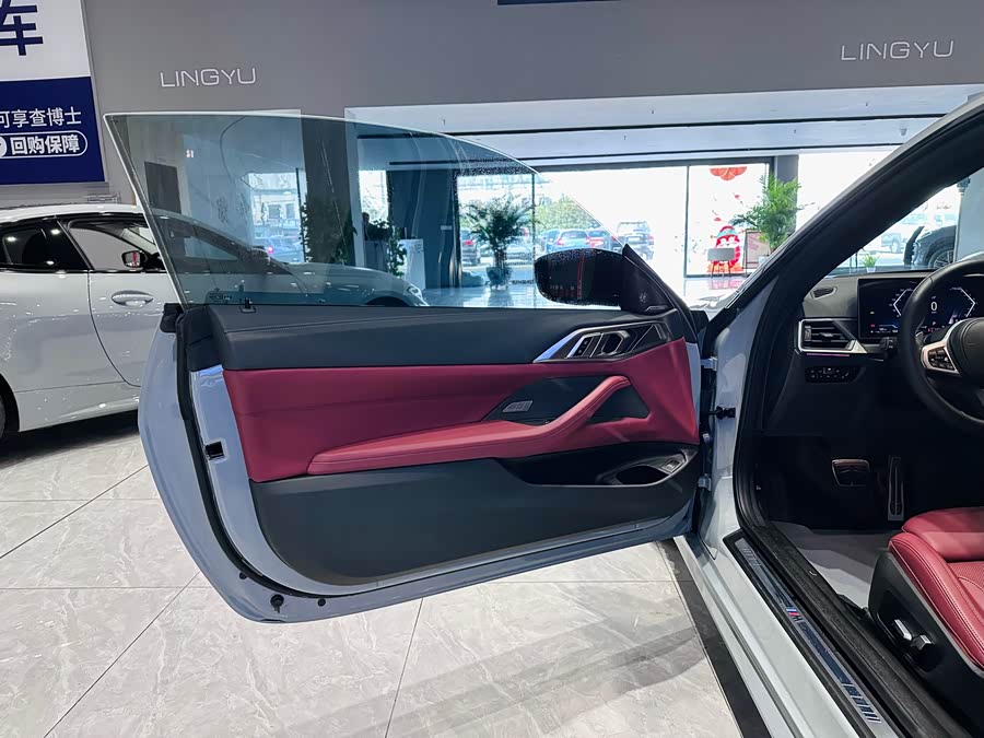 BMW 4 Series 2024 car image #19