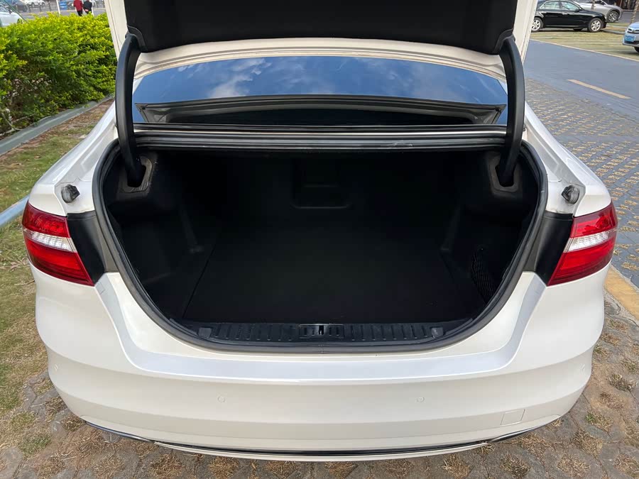 Ford Taurus 2016 #19 Ford Taurus 2016 car image #19