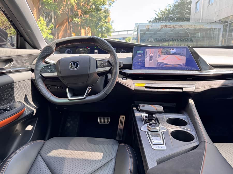 Changan UNI-V 2022 car image #19