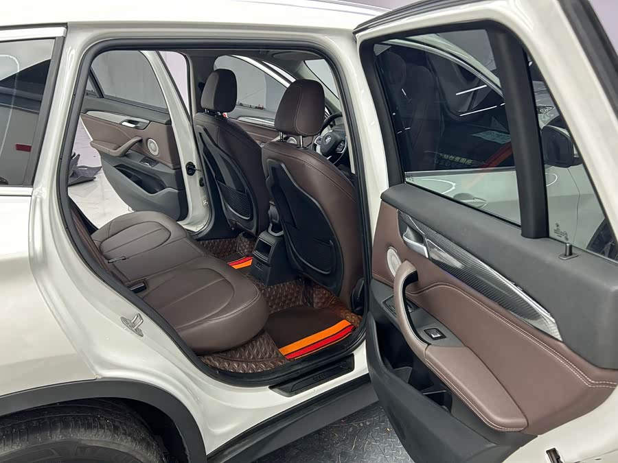 BMW X1 2021 car image #19