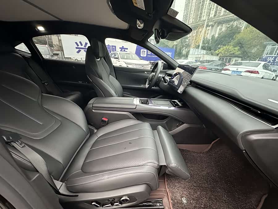 Deepal L07 2025 car image #19