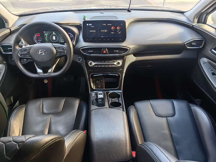Hyundai Santa Fe 2019 #19 Hyundai Santa Fe 2019 car image #19