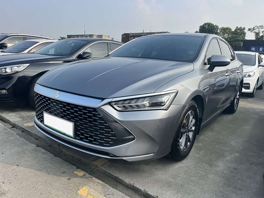BYD Qin Plus 2024 immagine di auto #19