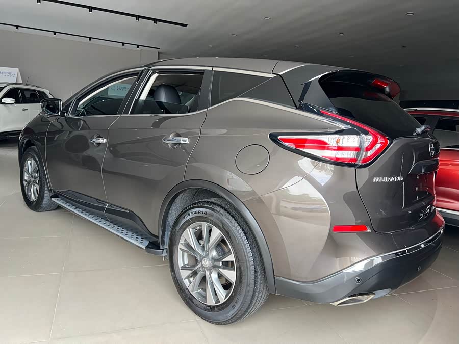 Nissan Murano 2023 изображение автомобиля #19