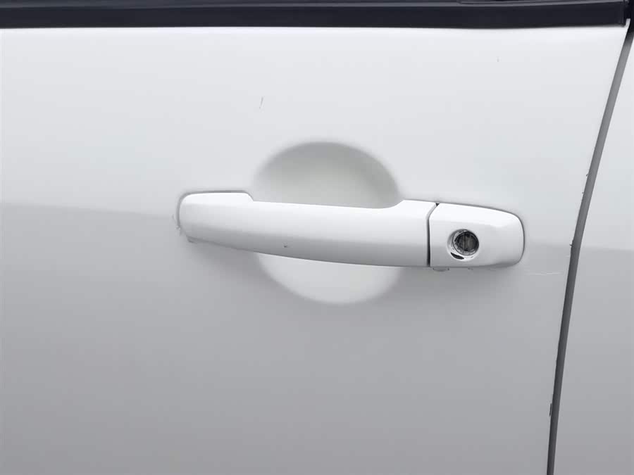 Suzuki Swift 2015 car image #19