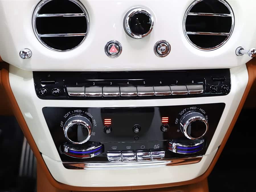 劳斯莱斯 幻影 2018 #19 劳斯莱斯 幻影 2018 汽车图片 #19