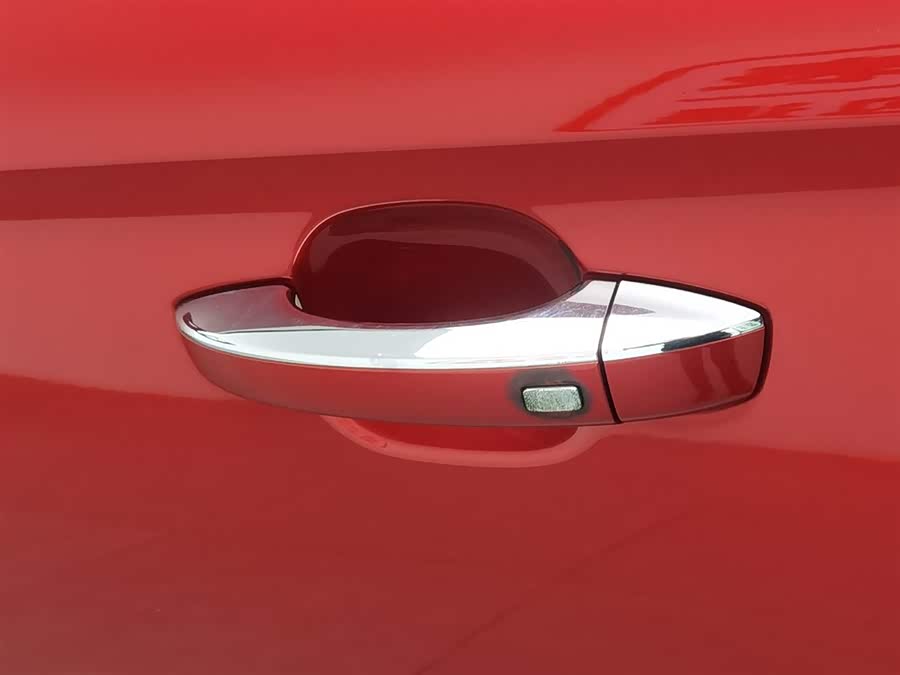 Roewe i5 2019 car image #19