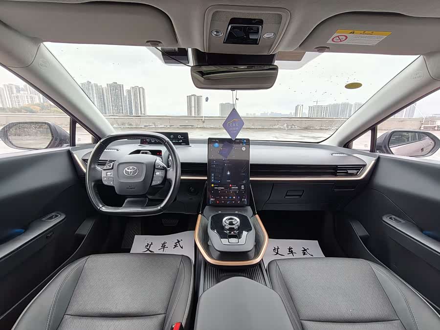 Toyota bZ3 2023 immagine di auto #19