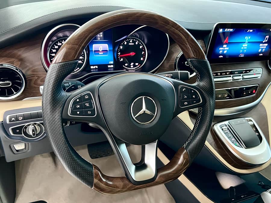 Mercedes-Benz V Class 2022 #19 Mercedes-Benz V Class 2022 immagine di auto #19