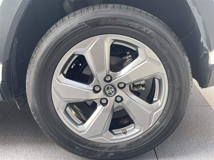 Toyota RAV4 2021 #19 Toyota RAV4 2021 immagine di auto #19