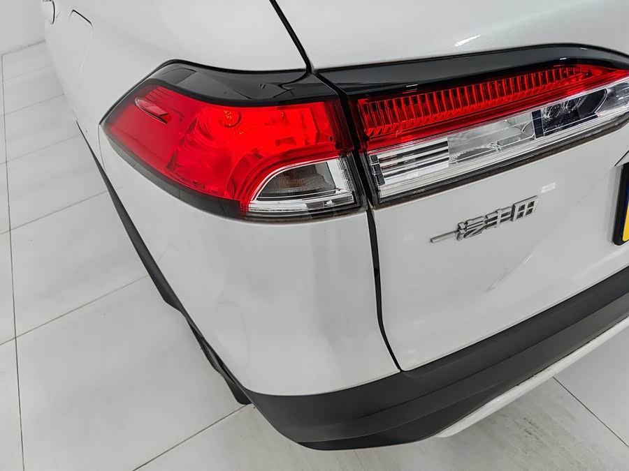 Toyota Corolla Cross 2023 car image #19