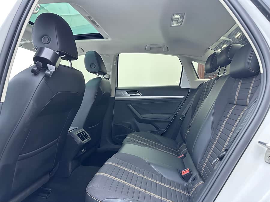 Volkswagen Lavida 2022 car image #19