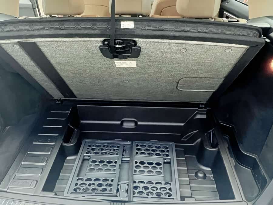 Mercedes-Benz GLK Class (Imported) 2011 #19 Mercedes-Benz GLK Class (Imported) 2011 car image #19