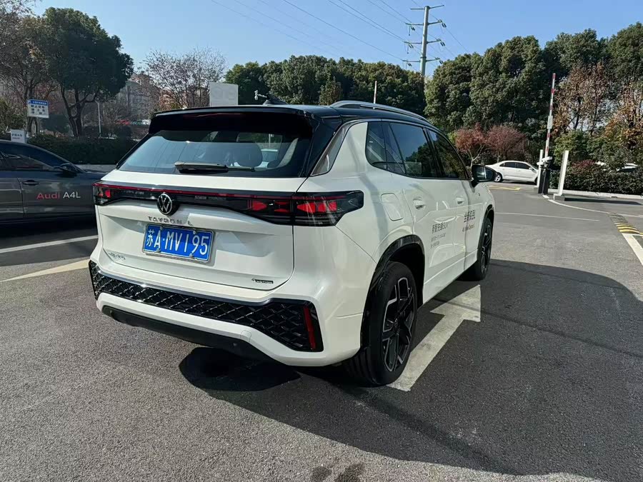 Volkswagen Tayron 2025 #19 Volkswagen Tayron 2025 immagine di auto #19