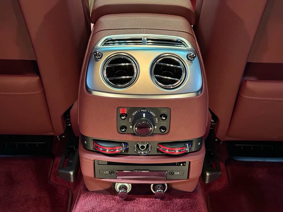 Rolls-Royce Ghost 2015 car image #19