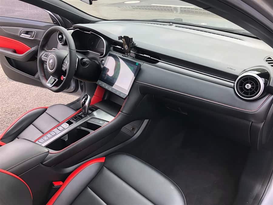 MG 6 2020 car image #19