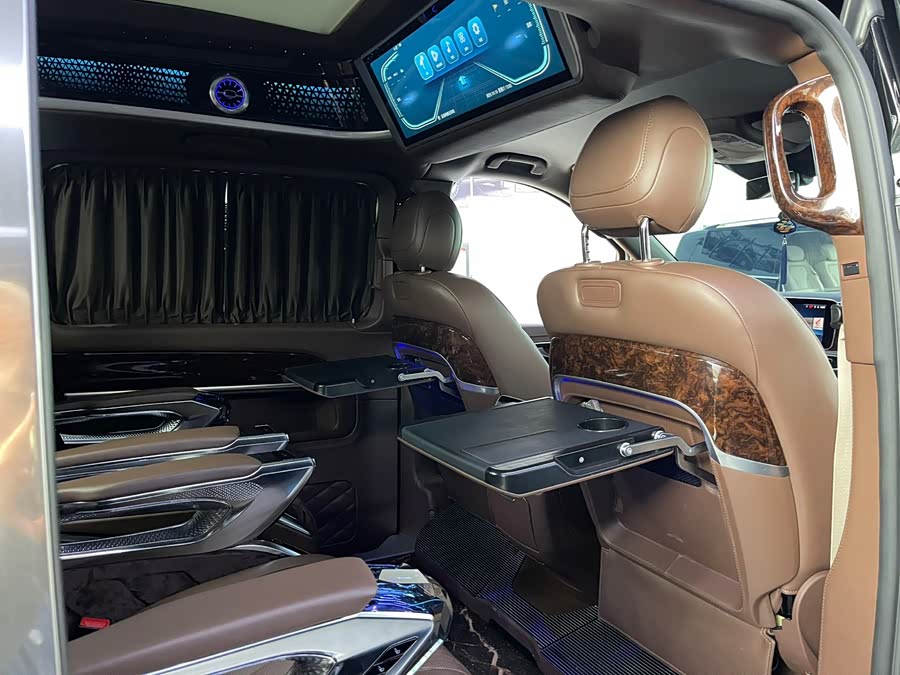 Mercedes-Benz V Class 2025 car image #19