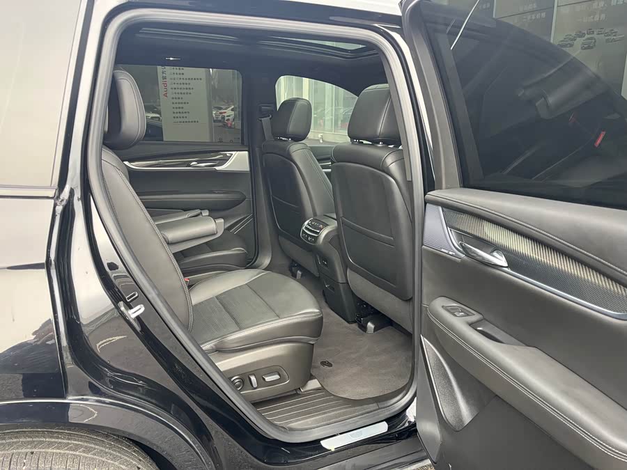 2024 car image #19