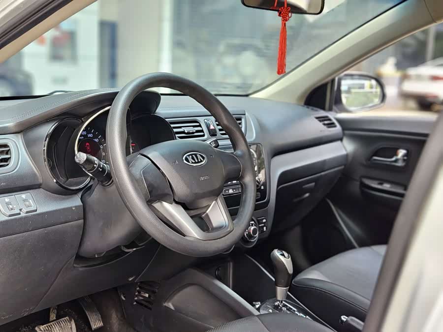 Kia 2012 #19 Kia 2012 car image #19