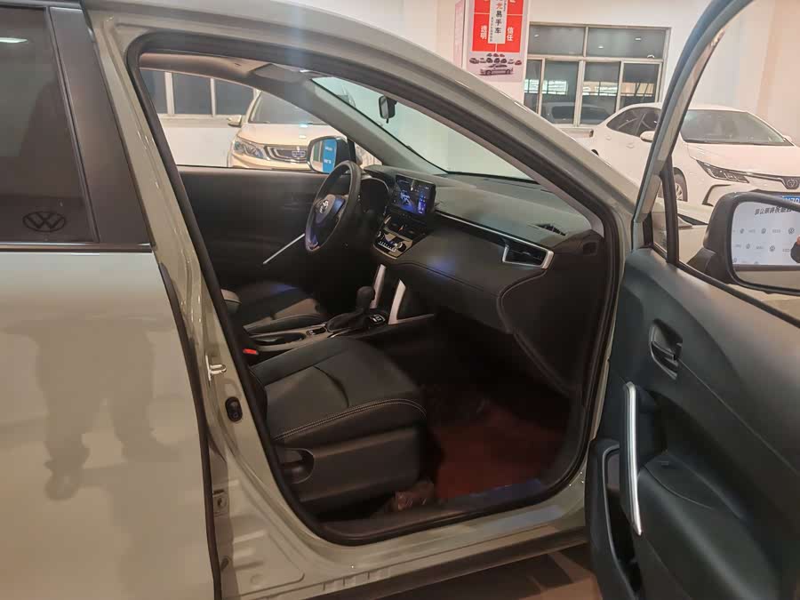 Toyota Corolla Cross 2023 car image #19