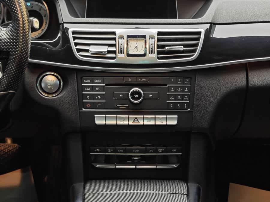 Mercedes-Benz E Class 2015 #19 Mercedes-Benz E Class 2015 car image #19