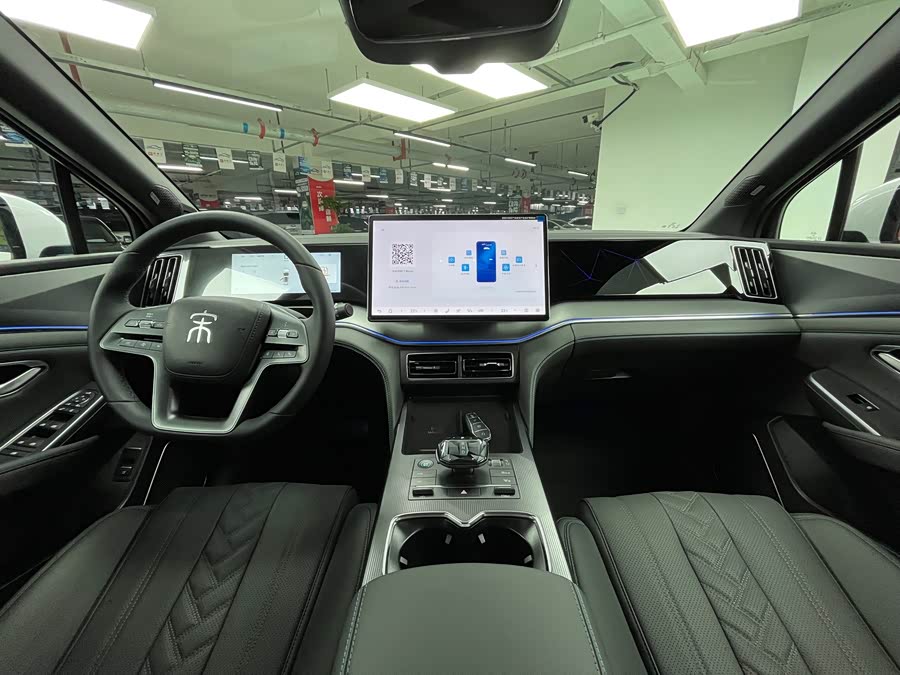BYD SongL DM-i 2025 car image #19
