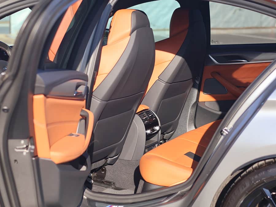 BMW M5 2020 صورة سيارة #19