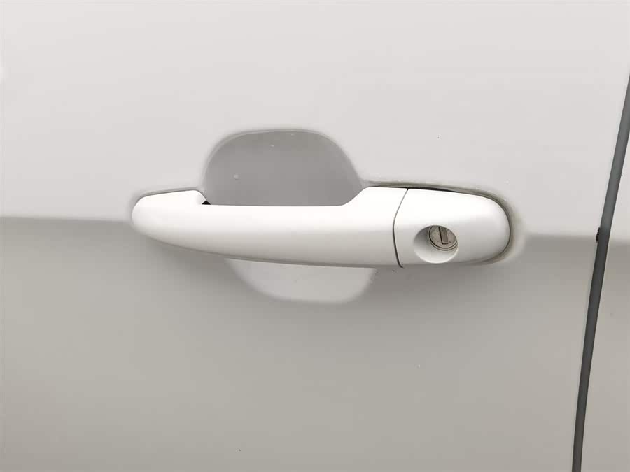 Vision X3 2018 car image #19