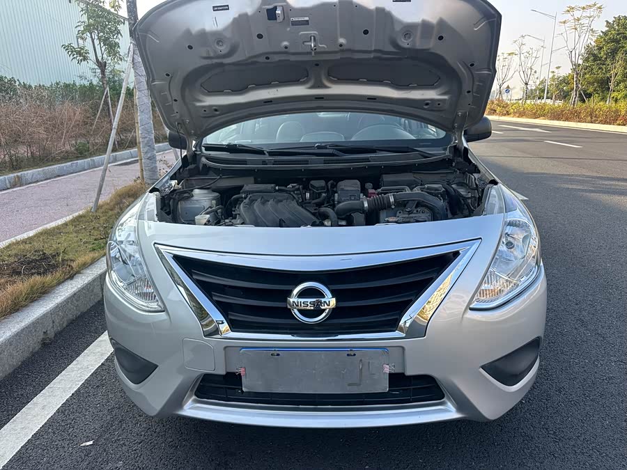 Nissan Sunny 2017 car image #19