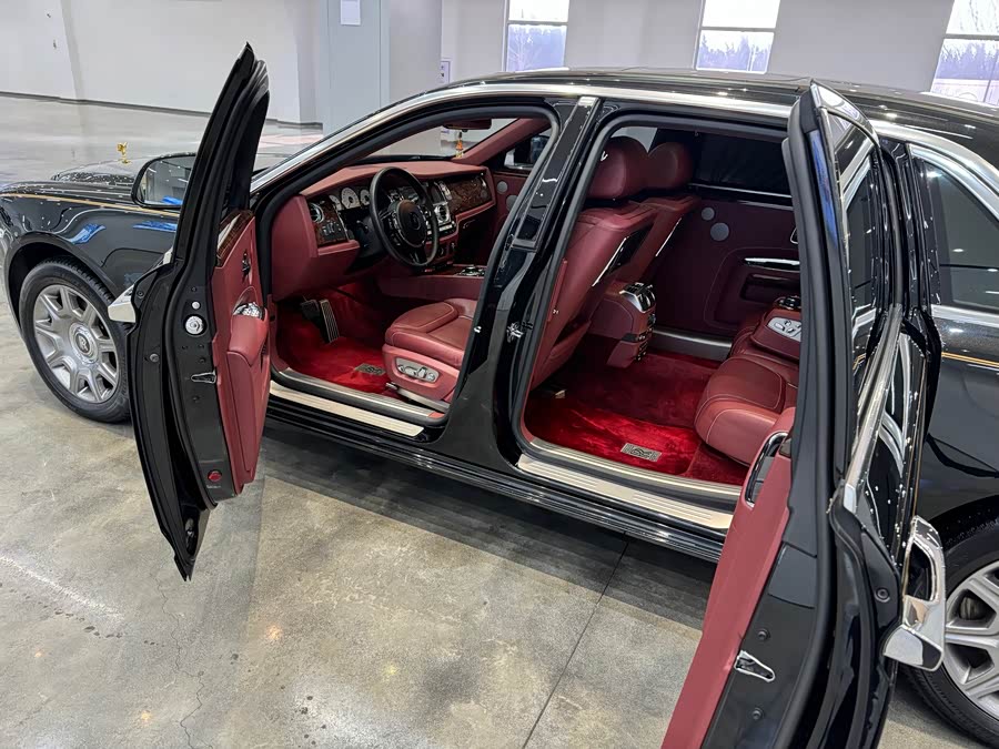 Rolls-Royce Ghost 2018 car image #19