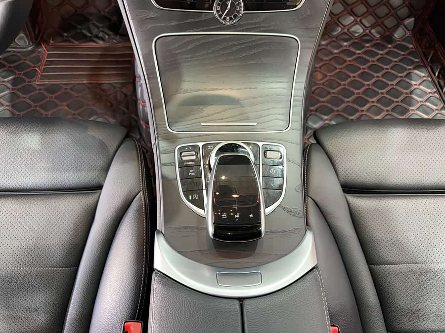 Mercedes-Benz C Class 2017 #19 Mercedes-Benz C Class 2017 car image #19